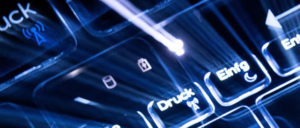 Jeder Zehnte hält es für sehr wahrscheinlich, ein weiteres Drittel für wahrscheinlich, selbst Opfer eines Online-Angriffs zu werden. (Symbolbild)