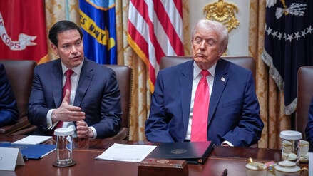 US-Außenminister lobt US-Präsident Donald Trump bei der Kabinettssitzung am Dienstag für dessen Bemühungen zur Beendigung von Kriegen. Ob das der 79-Jährige gehört hat?