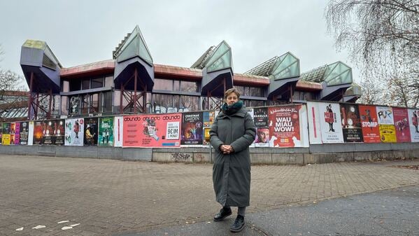 Ursula Quatember, Professorin an der TU Berlin, Fachgebiet Bau- und Stadtbaugeschichte, fordert den Erhalt des SEZ.