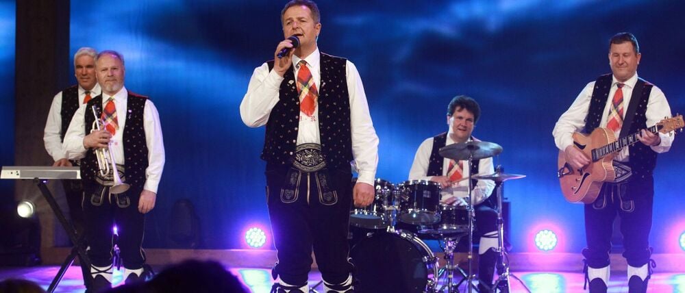 Norbert Rier (Mitte) muss sich von einer OP erholen - und wir zeitweise ersetzt. (Archivbild)