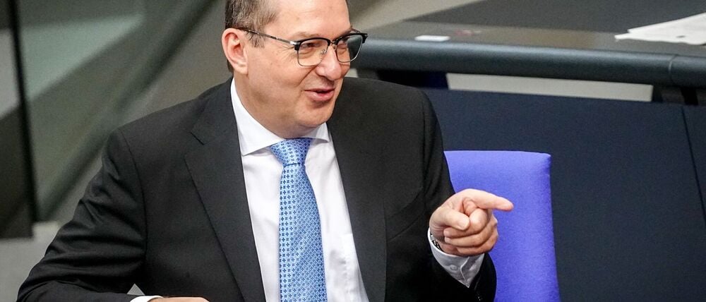 Kurz vor der parlamentarischen Sommerpause war der Gesetzentwurf zu sicheren Herkunftsländern und Rechtsschutz bei Abschiebehaft und Ausreisegewahrsam in erster Lesung beraten worden. (Archivfoto)