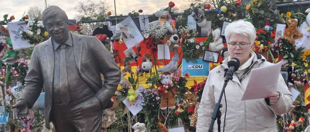 Fotos von der Einweihung der Lübcke-Memorials