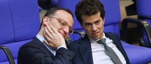 Carl-Philipp Sassenrath (rechts) mit Unionsfraktionschef Jens Spahn