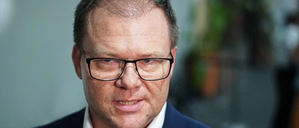 Umweltminister Carsten Schneider hatte mehrfach angekündigt, das Klimaschutzprogramm zum Jahresende präsentieren zu wollen. (Archivbild)