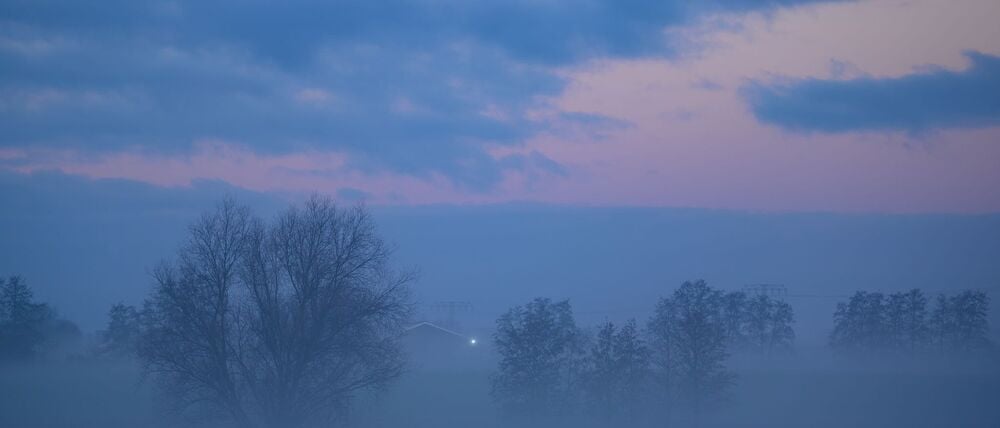 In Berlin und Brandenburg ist in der Nacht zum Freitag örtlich mit Nebel zu rechnen. (Symbolbild)