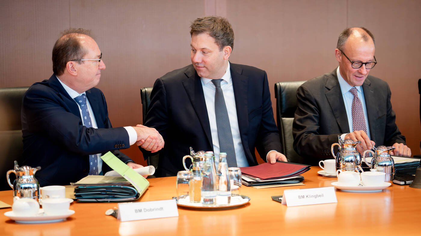 Trotz Dank an Linkspartei: Klingbeil pocht auf eigene Mehrheit für Rentenpaket im Bundestag