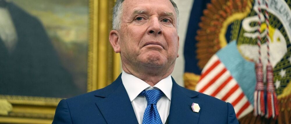 Der US-Sondergesandte Steve Witkoff trifft sich nach seiner Moskau Reise mit ukrainischen Vertretern in den USA.