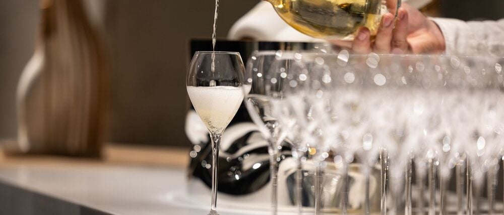 Die Zahl der Superreichen rund um den Globus hat binnen Jahresfrist um 8,8 Prozent zugelegt - ihr Vermögen stieg auf einen Rekordwert. (Symbolbild)