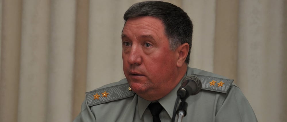 Archivbild: Der Kommandeur des Zentralen Militärbezirks, Generalleutnant Wladimir Tschirkin, am 8. Juni 2011 in Nowosibirsk.