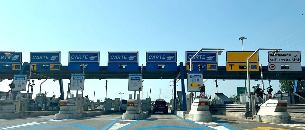 In Italien soll es bei Verspätungen wegen Autobahn-Baustellen jetzt Geld zurückgeben. (Archivfoto)