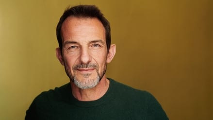 Hans-Werner Meyer hat 2006 zusammen mit Kolleginnen und Kollegen den Bundesverband Schauspiel gegründet und arbeitet ehrenamtlich im Vorstand.