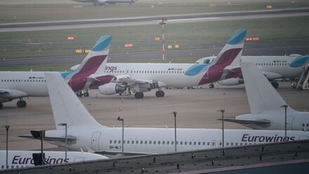 Eine Eurowings-Maschine musste in Bilbao zwischenlanden. (Symbolbild)