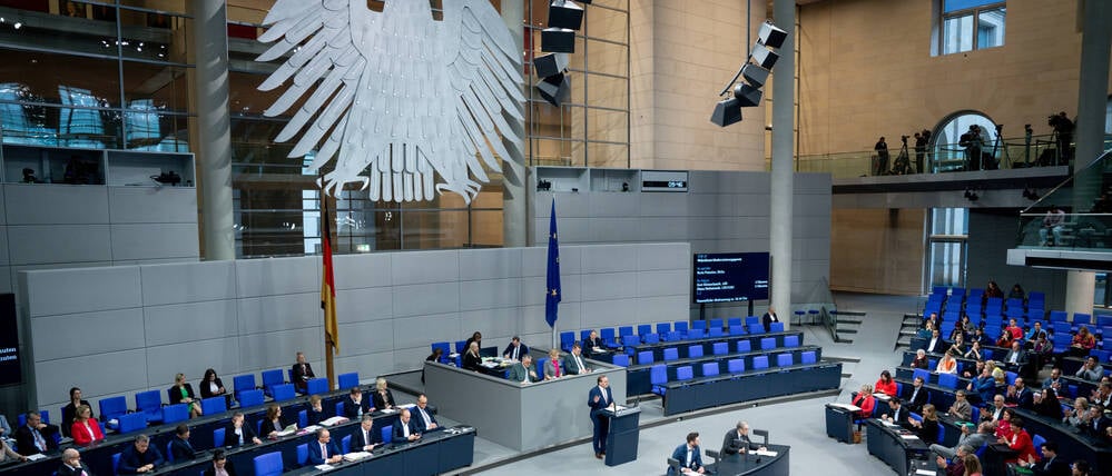 Deutscher Bundestag, 48. Plenarsitzung Plenarsaal des Deutschen Bundestag bei der Rede von Boris Pistorius, Bundesminister der Verteidigung zum Tagesordnungspunkt Wehrdienst-Modernisierungsgeset.