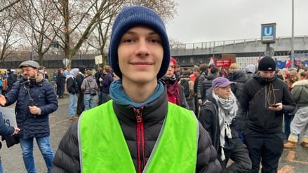 Ruben O. hat den Schüler-Protest gegen den Wehrdienst in Berlin mitorganisiert.