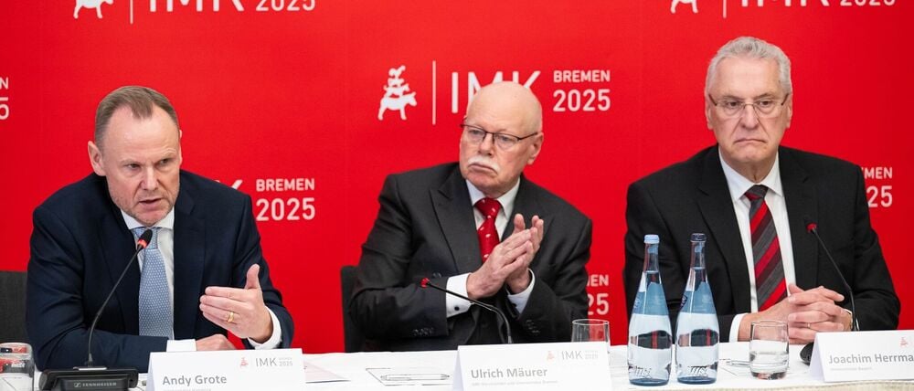 Für den Gastgeber, Bremens langjährigen Innensenator Ulrich Mäurer (SPD), war es die letzte Innenministerkonferenz.