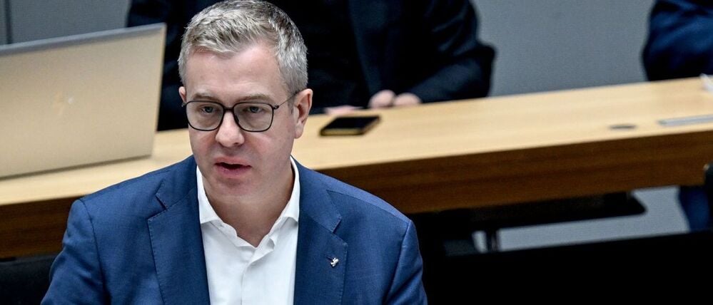 Berlins Finanzsenator Stefan Evers (CDU) muss die