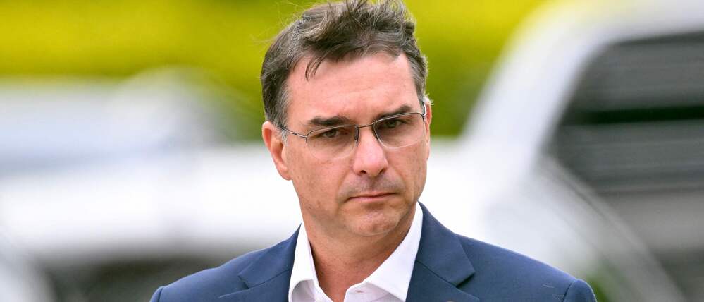 Senator Flavio Bolsonaro.