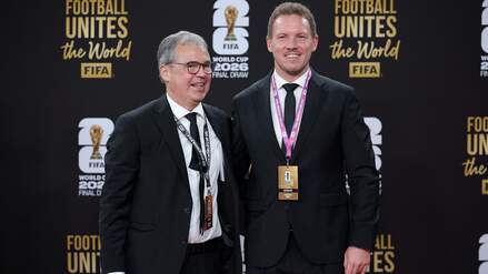 DFB-Geschäftsführer Andreas Rettig (li.) und Bundestrainer Julian Nagelsmann (re.) wirkten nach der WM-Auslosung erleichtert.