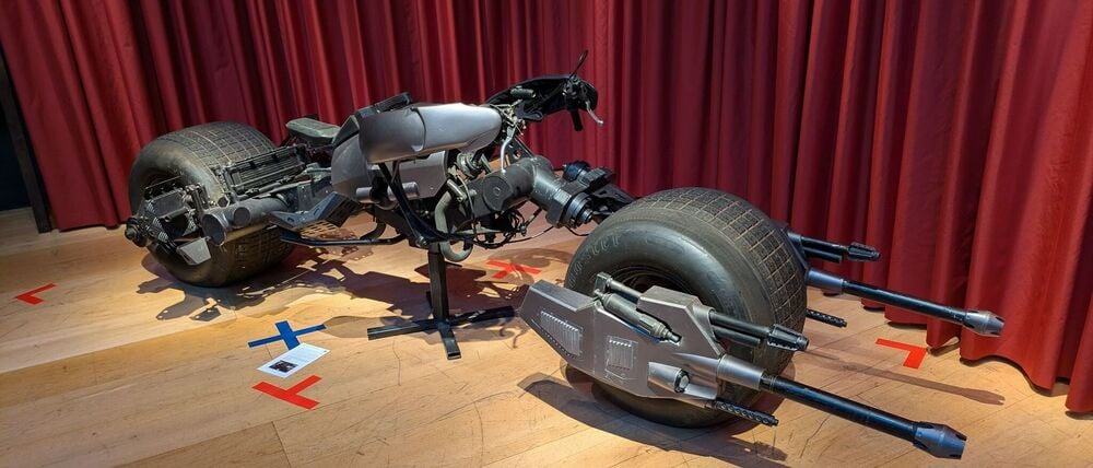 Das ikonische Motorrad von Superheld Batman aus den Filmen "The Dark Knight" und "The Dark Knight Rises".