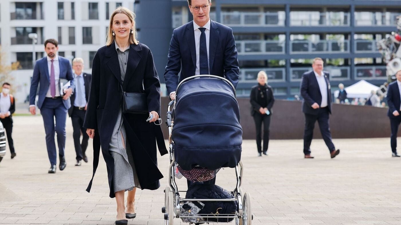 Leute-Hendrik-W-st-freut-sich-auf-Familienzuwachs-im-Fr-hjahr