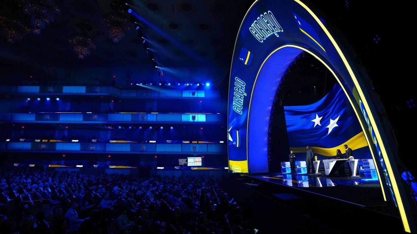 Fu-ball-WM-Wundert-te-Cura-ao-Mehr-als-Strand-und-Palmen
