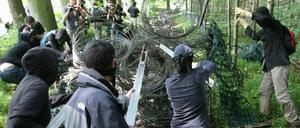 G-8-Gipfel Zaunräumung