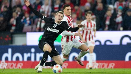 Kölns Said El Mala (r) hatte die erste gute Chance der Partie.