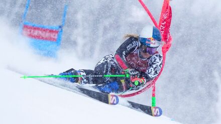 Alice Robinson gewinnt den Riesenslalom von Mont-Tremblant.