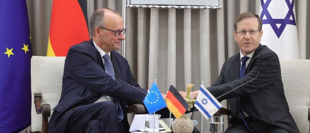 Kanzler Merz traf Israels Staatspräsidenten Isaac Herzog.