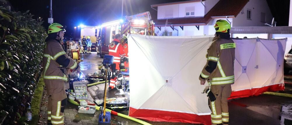Bei einem Brand in St. Leon-Rot sind zwei Menschen ums Leben gekommen.