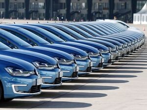 Am 16. Dezember will die EU-Kommission erläutern, wie sie Unternehmensflotten sauberer machen will. 