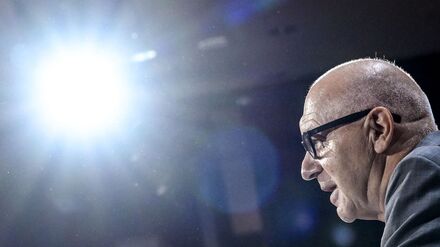 DFB-Präsident Bernd Neuendorf will nicht über die US-Politik reden