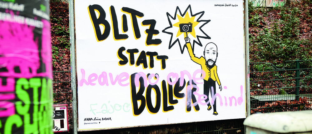 Auf einer Großfläche am Stuttgarter Platz in Berlin-Charlottenburg zeigt der sozial engagierte Fotograf Darius Ramazani wechselnde Motive von gemeinnützigen Projekten. 