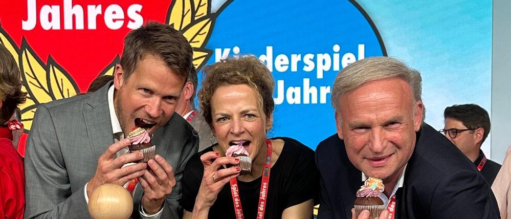 Neuköllner Spielverlag Schmidt Spiele gewinnt mit "Topp die Torte" Auszeichnung Kinderspiel des Jahres.