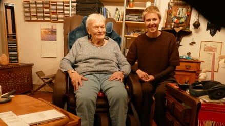 Ruth Sielken und Klara Mommer wurden durch den Verein „Freunde alter Menschen“ zu Freundinnen.