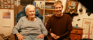 Ruth Sielken und Klara Mommer wurden durch den Verein „Freunde alter Menschen“ zu Freundinnen.