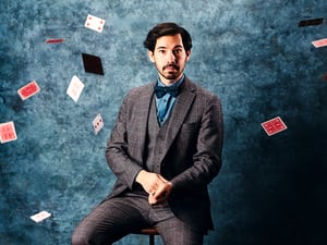 Alexander Merk aus Berlin ist hauptberuflich Zauberkünstler. Nun hat er das berühmte Magier-Duo „Penn & Teller“ verblüfft. 