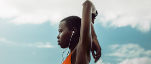 Dehnen hat auf den Körper verschiedenste, auch positive Auswirkungen. Welche genau, das wurde jetzt untersucht.