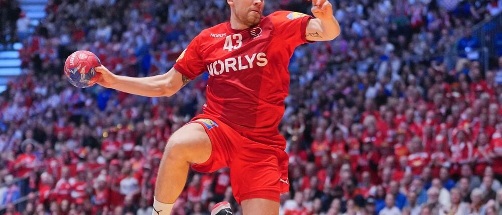 Der Transfer-Wirbel um Simon Pytlick sorgt für Ärger vor dem Handball-Topspiel. (Archivbild)