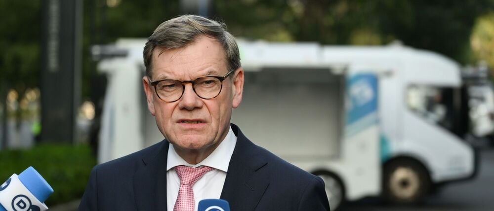 Außenminister Johann Wadephul (CDU) äußert sich zum Abschluss seines Besuchs in China auf eine Frage hin auch zu den Verhandlungen über eine Friedenslösung in der Ukraine.