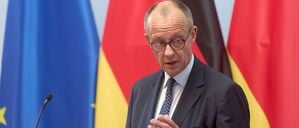 Bundeskanzler Friedrich Merz (CDU) spricht bei einer Pressekonferenz im Rahmen seines Antrittsbesuchs in Rheinland-Pfalz. 