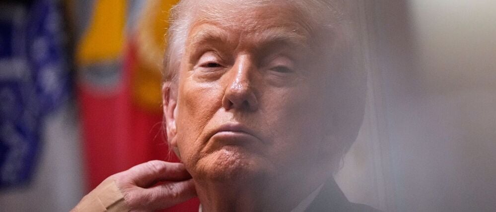 US-Präsident Donald Trump nimmt an einer Kabinettssitzung im Weißen Haus teil.