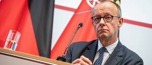 Bundeskanzler Friedrich Merz bei seinem Antrittsbesuch in der Staatskanzlei von Rheinland-Pfalz in der Landeshauptstadt Mainz.