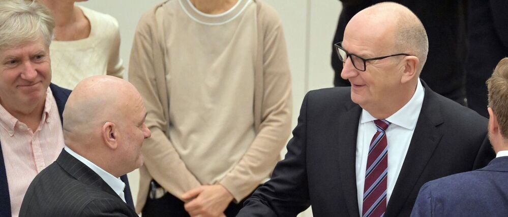 Die SPD/BSW-Koalition in Brandenburg von SPD-Ministerpräsident Dietmar Woidke und seinem BSW-Stellvertreter Robert Crumbach ist ein Jahr im Amt (Archivbild).