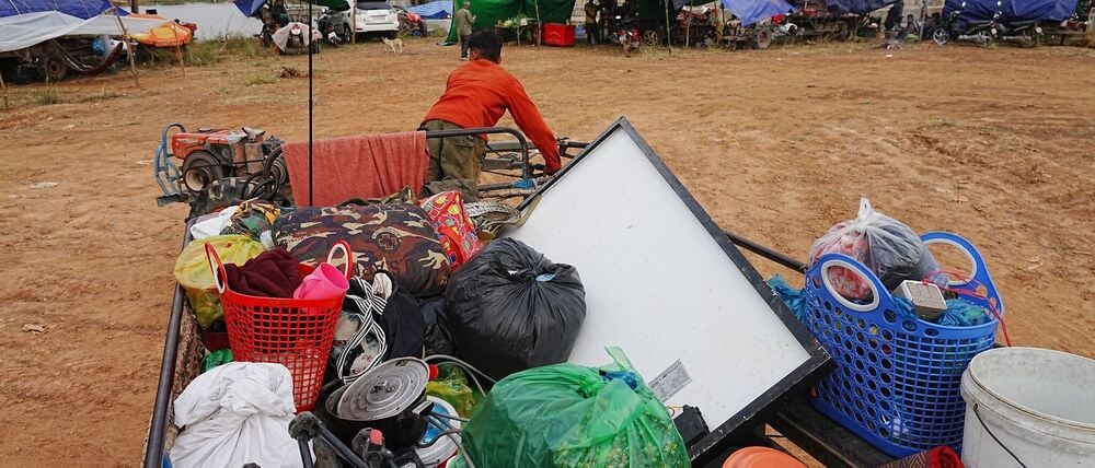 Die Kämpfe entlang der 800 Kilometer langen Grenze zwischen Thailand und Kambodscha treiben zahlreiche Einwohner in die Flucht.