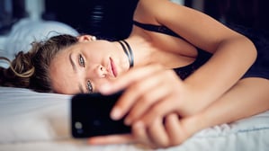 Anonym übers Smartphone. Millionen Menschen suchen nach erotischen Kontakten und Sex-Treffen über Communitys wie Joyclub.