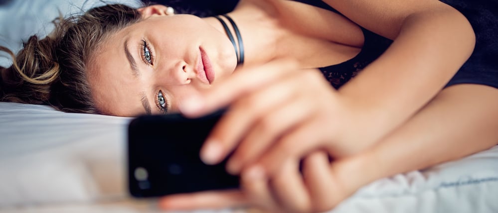 Anonym übers Smartphone. Millionen Menschen suchen nach erotischen Kontakten und Sex-Treffen über Communitys wie Joyclub.