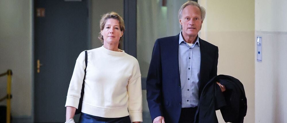 Christina Block, deutsche Gastronomin und Unternehmerin, und Gerhard Delling (r), ehemaliger Sportmoderator und Lebensgefährte von Block.