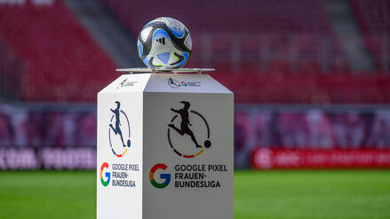 Die Fußball-Bundesliga der Frauen steht vor wichtigen Zukunftsentscheidungen. 