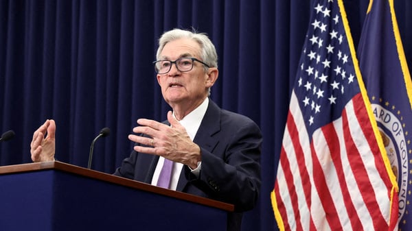 Fed-Chef Jerome Powell hat den Leitzins erneut gesenkt.